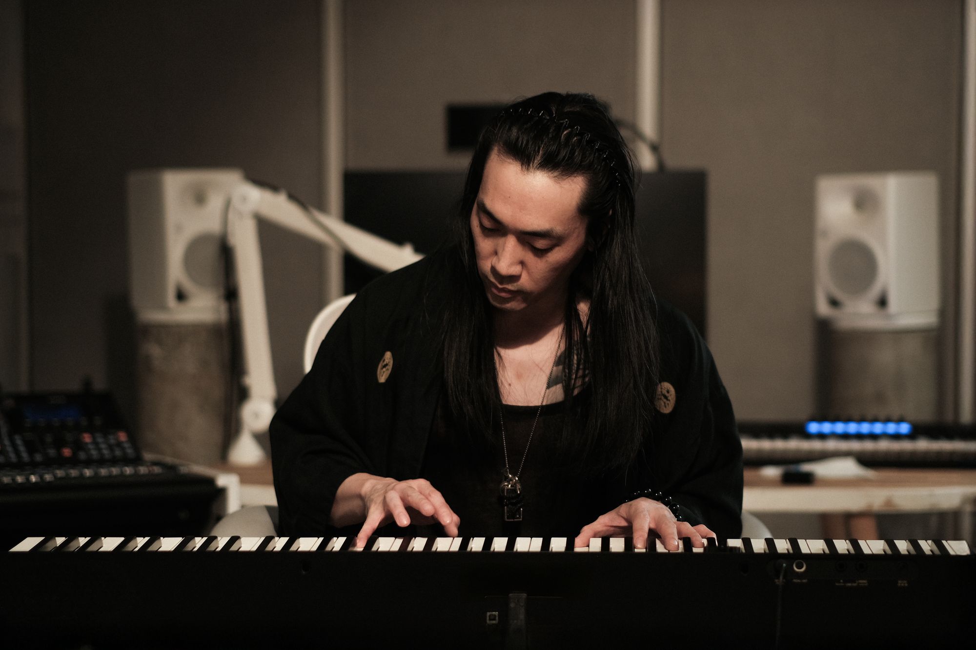 NevadaSYSTEM at the keys in the studio